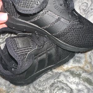 Toddler 7C adidas